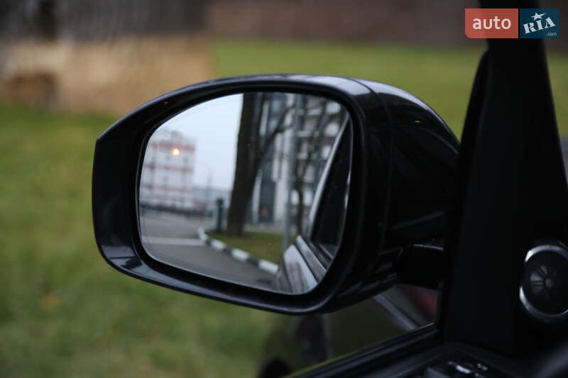 Позашляховик / Кросовер Land Rover Range Rover 2012 в Харкові