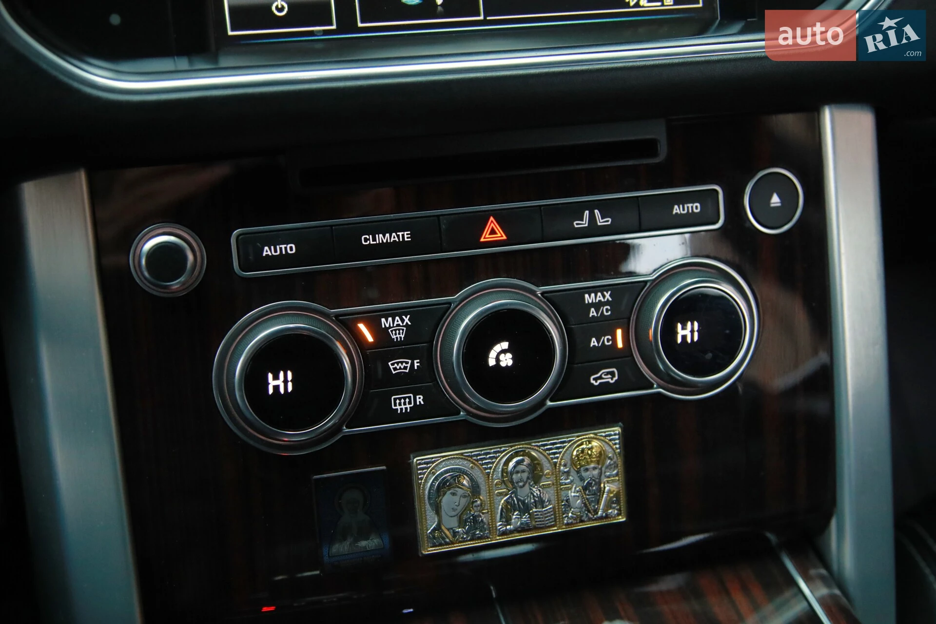 2012 Land Rover Range Rover - мініатюра 24