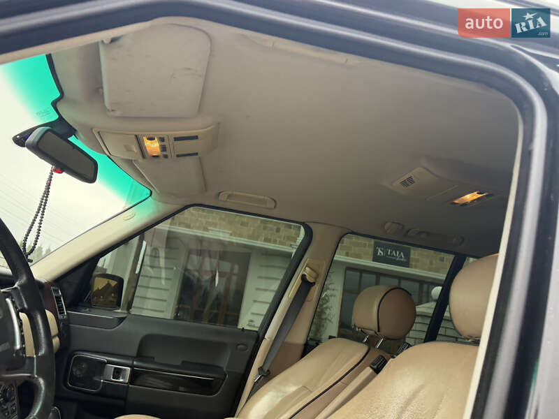 Внедорожник / Кроссовер Land Rover Range Rover 2003 в Черновцах