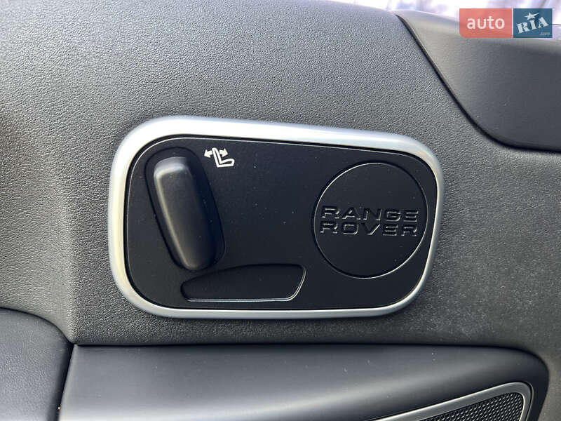 Позашляховик / Кросовер Land Rover Range Rover 2011 в Харкові
