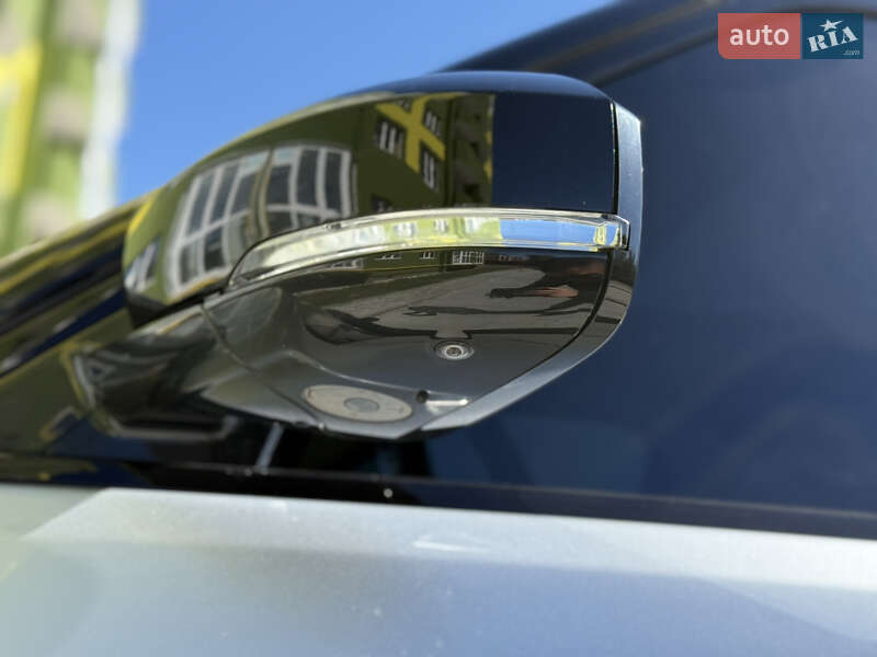 Внедорожник / Кроссовер Land Rover Range Rover 2018 в Тернополе