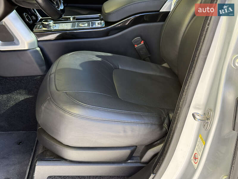 Внедорожник / Кроссовер Land Rover Range Rover 2018 в Тернополе