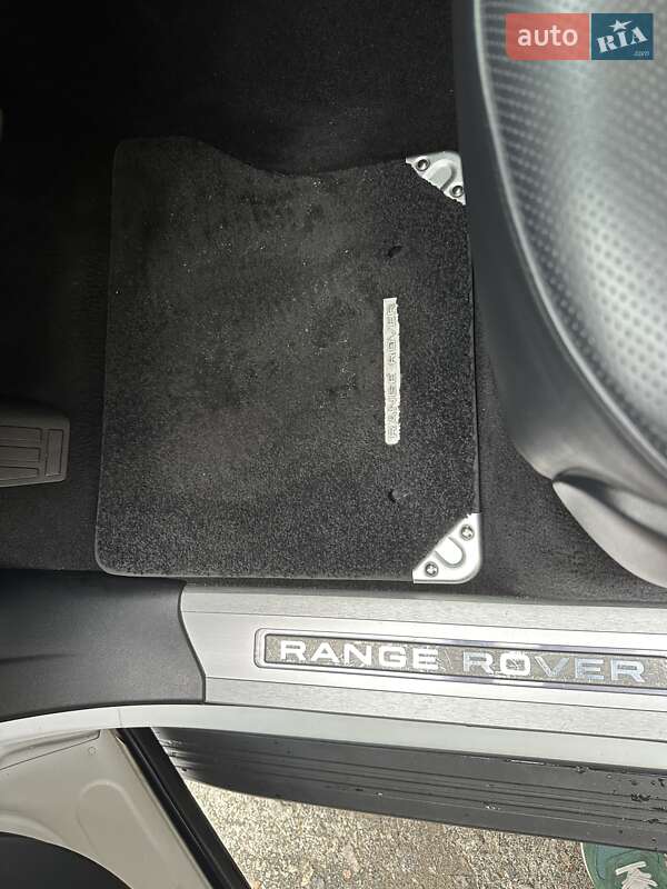 Внедорожник / Кроссовер Land Rover Range Rover 2013 в Киеве фото 48 Внедорожник / Кроссовер Land Rover Range Rover 2013 в Киеве