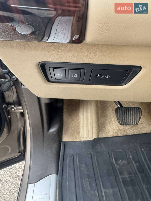 Внедорожник / Кроссовер Land Rover Range Rover 2017 в Житомире