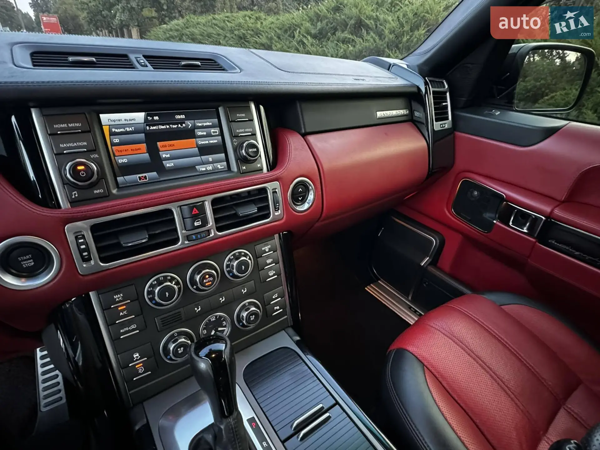 2011 Land Rover Range Rover - мініатюра 15