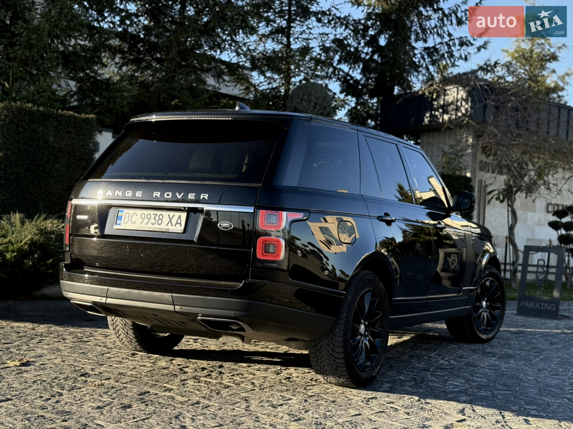 2018 Land Rover Range Rover - мініатюра 17