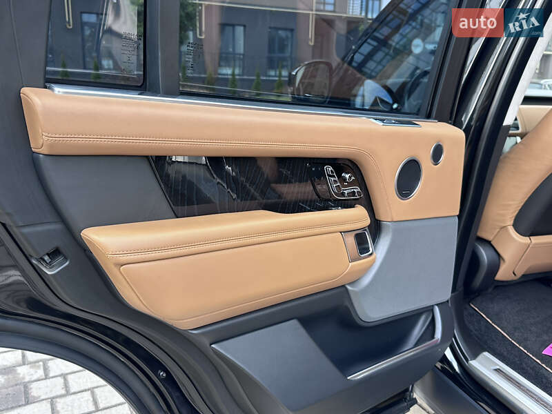 Внедорожник / Кроссовер Land Rover Range Rover 2018 в Луцке