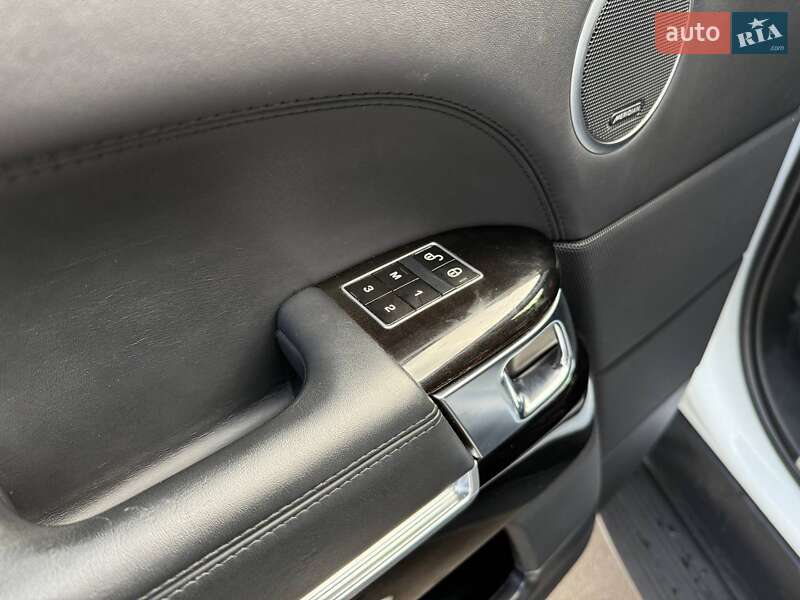 Внедорожник / Кроссовер Land Rover Range Rover 2013 в Киеве фото 18 Внедорожник / Кроссовер Land Rover Range Rover 2013 в Киеве