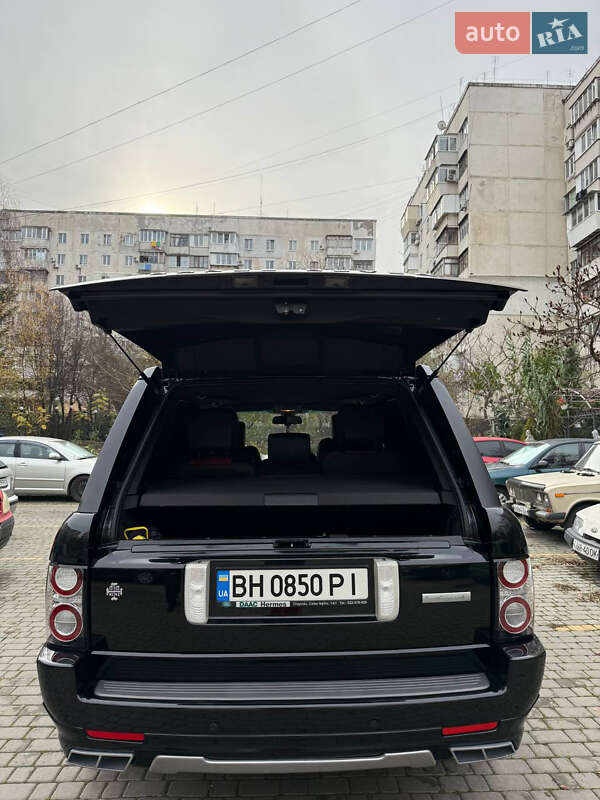 Внедорожник / Кроссовер Land Rover Range Rover 2010 в Черноморске
