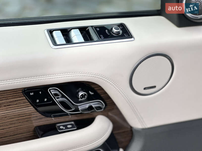 Позашляховик / Кросовер Land Rover Range Rover 2020 в Києві