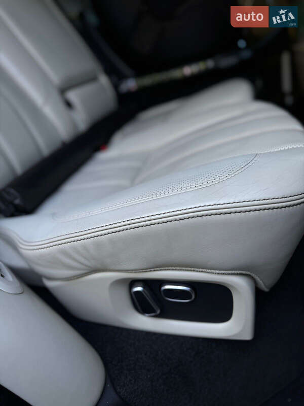 Позашляховик / Кросовер Land Rover Range Rover 2013 в Львові