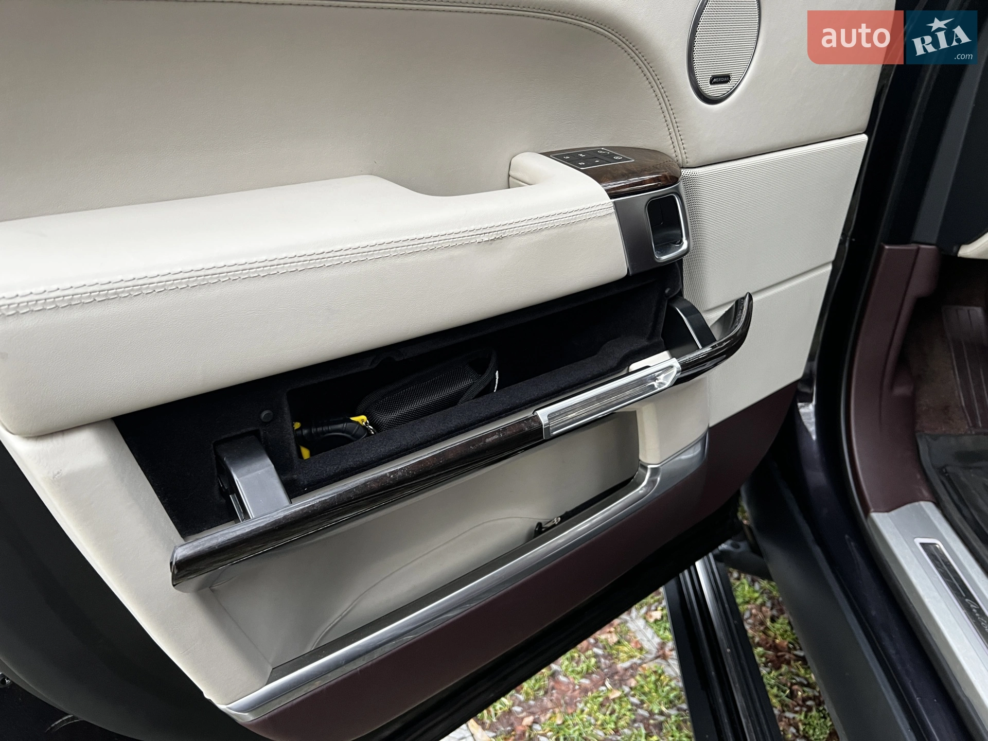 2014 Land Rover Range Rover - мініатюра 14