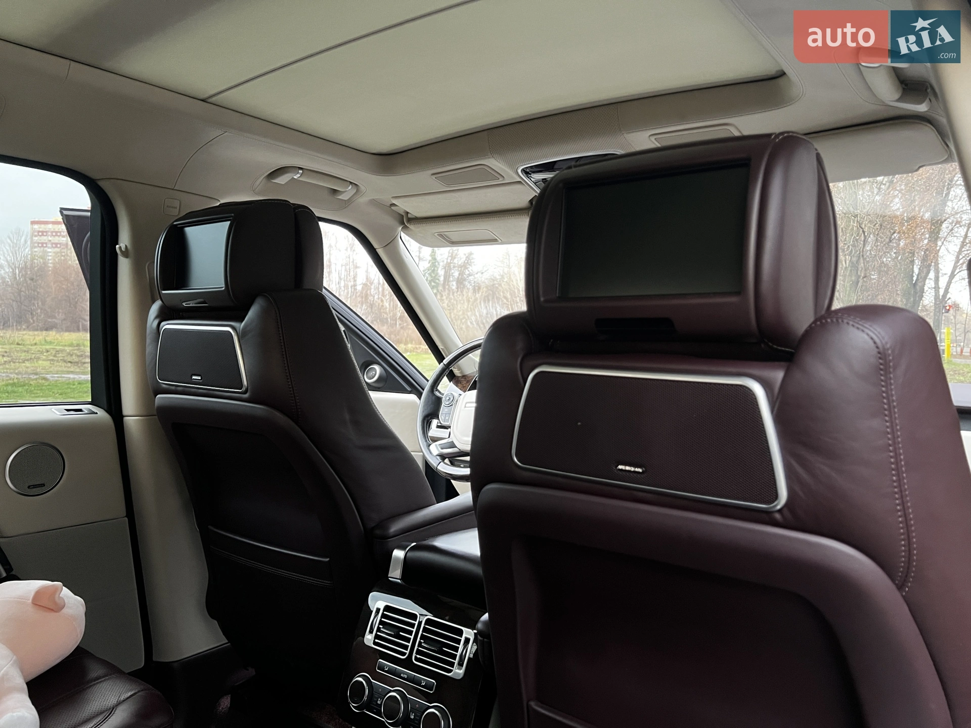 2014 Land Rover Range Rover - мініатюра 26