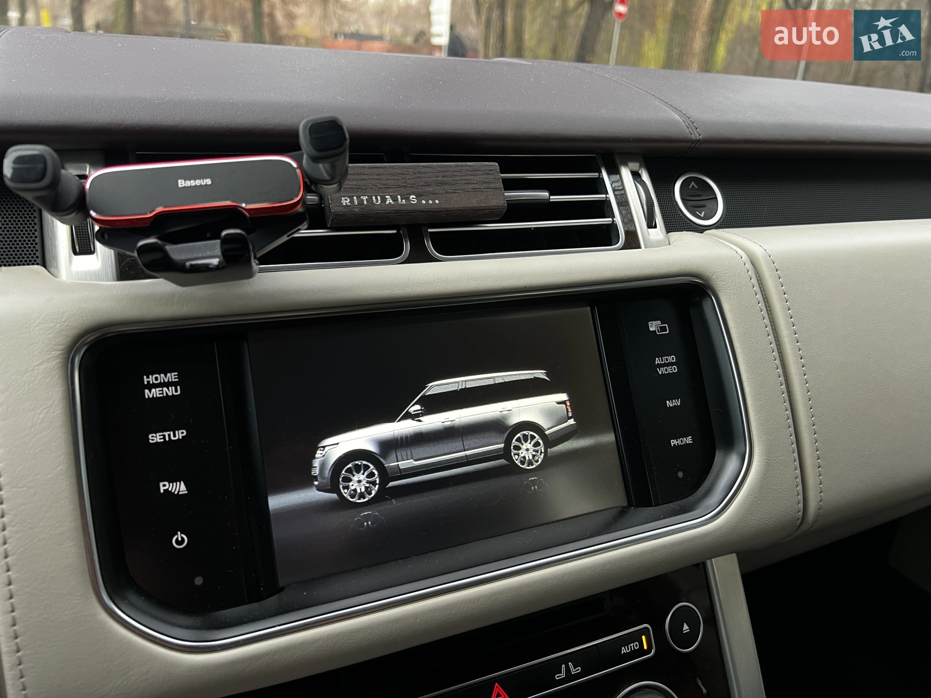 2014 Land Rover Range Rover - мініатюра 47