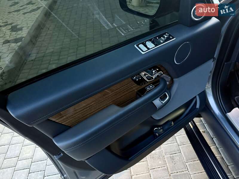Внедорожник / Кроссовер Land Rover Range Rover 2019 в Одессе фото 55 Внедорожник / Кроссовер Land Rover Range Rover 2019 в Одессе