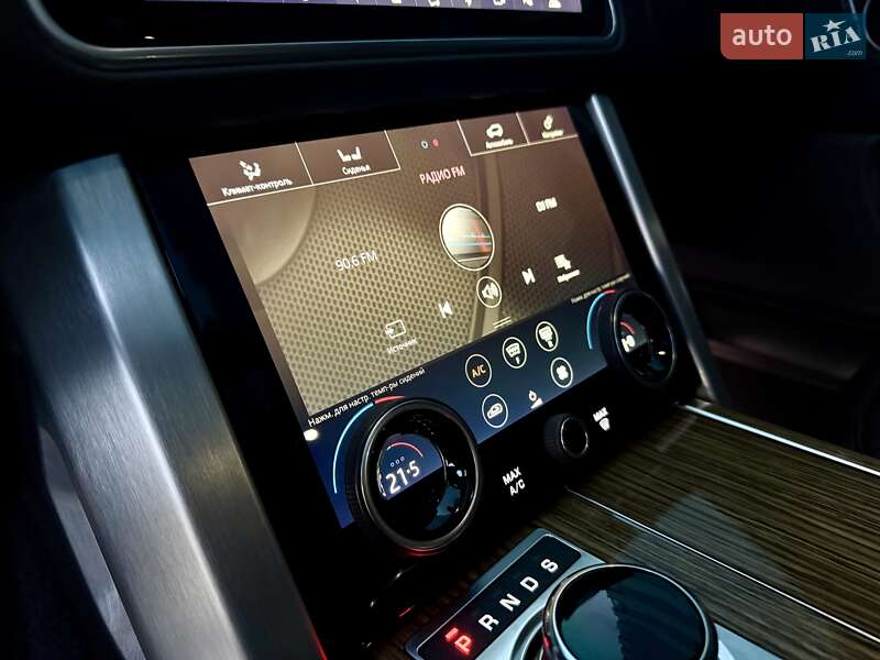Внедорожник / Кроссовер Land Rover Range Rover 2019 в Одессе фото 63 Внедорожник / Кроссовер Land Rover Range Rover 2019 в Одессе