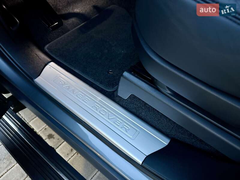 Внедорожник / Кроссовер Land Rover Range Rover 2019 в Одессе фото 71 Внедорожник / Кроссовер Land Rover Range Rover 2019 в Одессе