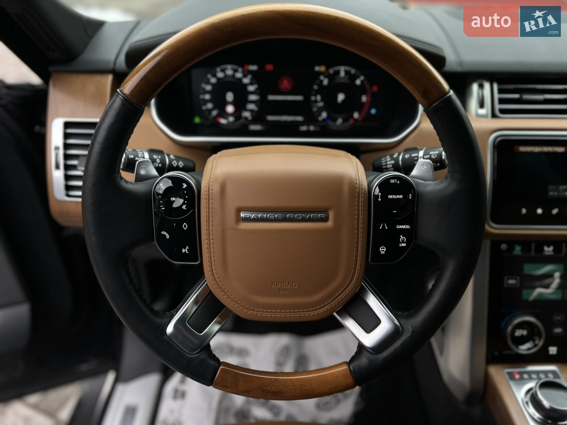 2018 Land Rover Range Rover - мініатюра 12
