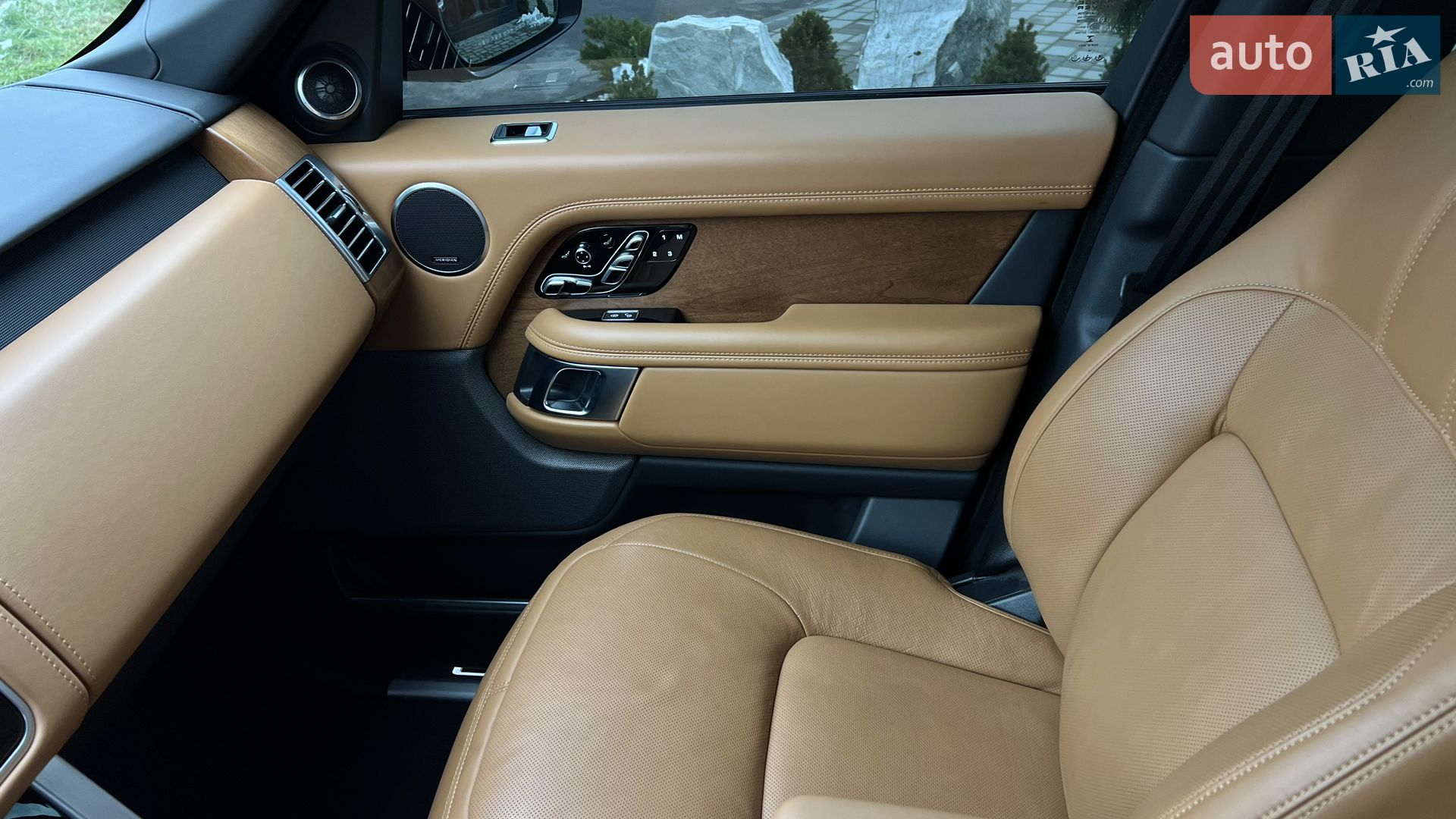 2018 Land Rover Range Rover - мініатюра 30