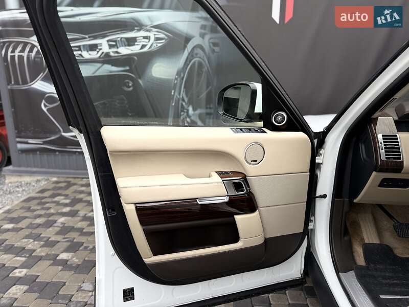 Внедорожник / Кроссовер Land Rover Range Rover 2016 в Львове