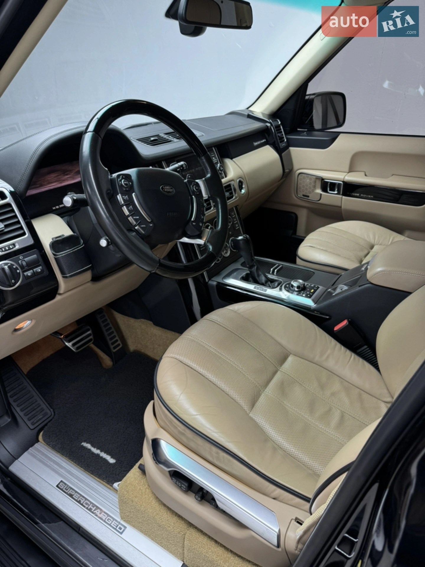 2012 Land Rover Range Rover - мініатюра 10