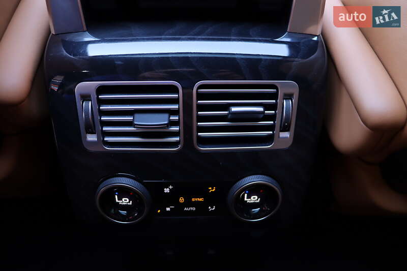 Внедорожник / Кроссовер Land Rover Range Rover 2020 в Львове фото 40 Внедорожник / Кроссовер Land Rover Range Rover 2020 в Львове