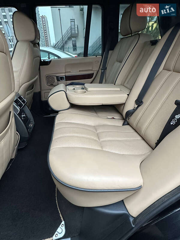 Позашляховик / Кросовер Land Rover Range Rover 2010 в Києві