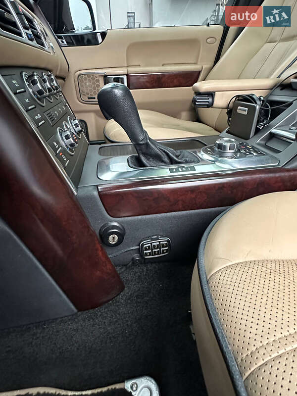 Позашляховик / Кросовер Land Rover Range Rover 2010 в Києві