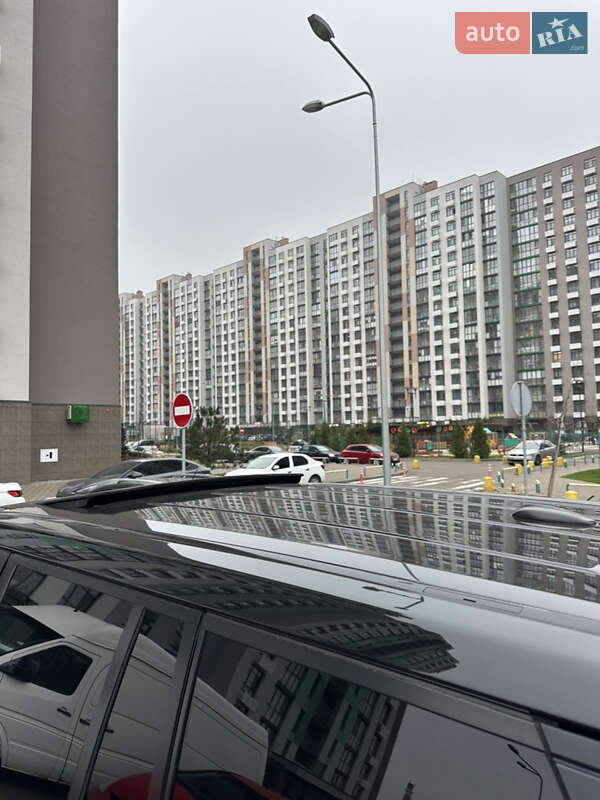 Позашляховик / Кросовер Land Rover Range Rover 2010 в Києві