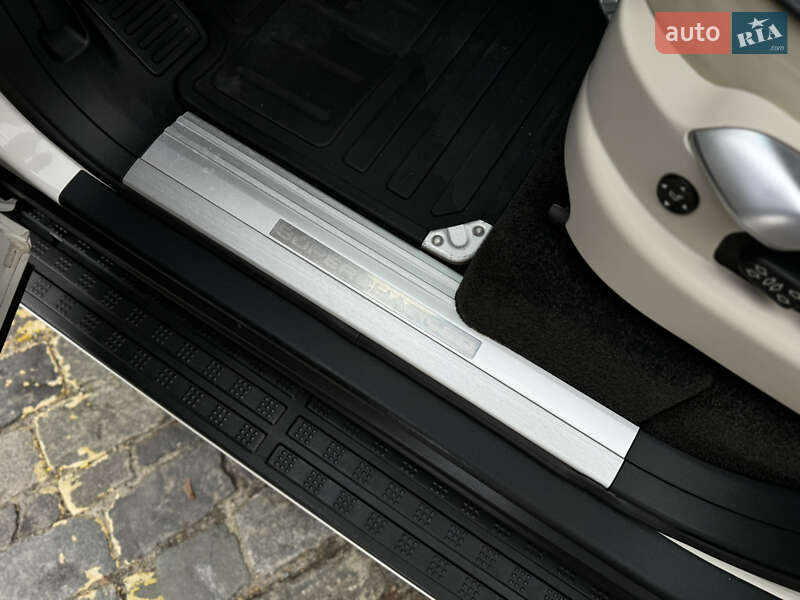 Позашляховик / Кросовер Land Rover Range Rover 2010 в Харкові