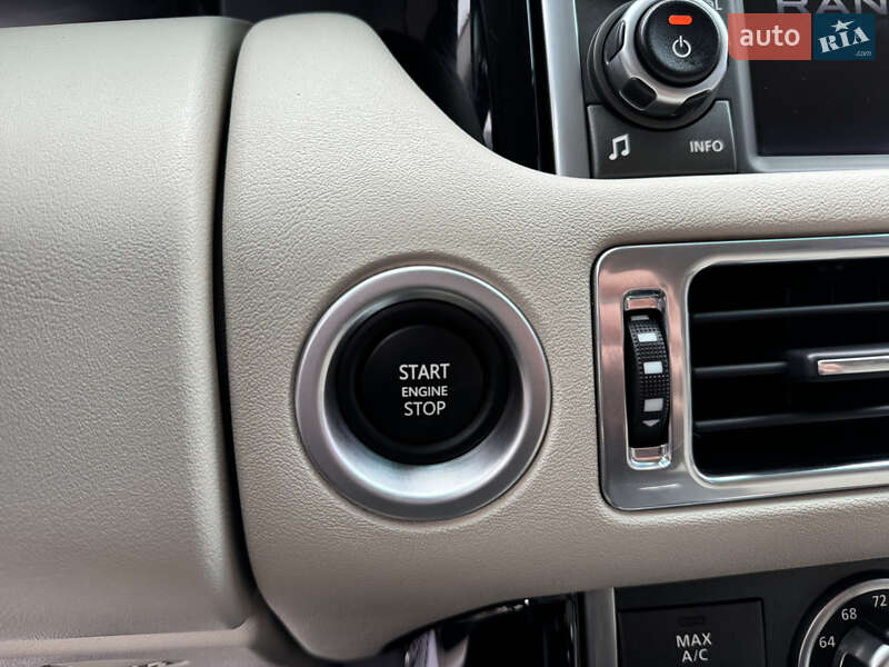 Позашляховик / Кросовер Land Rover Range Rover 2010 в Харкові