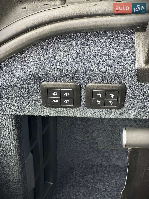 Позашляховик / Кросовер Land Rover Range Rover 2018 в Києві