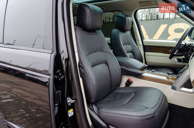 Внедорожник / Кроссовер Land Rover Range Rover 2018 в Киеве фото 35 Внедорожник / Кроссовер Land Rover Range Rover 2018 в Киеве
