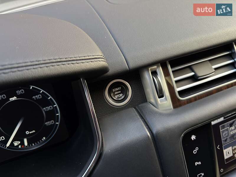 Позашляховик / Кросовер Land Rover Range Rover 2015 в Львові