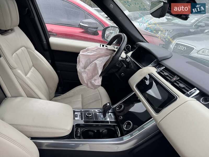 Внедорожник / Кроссовер Land Rover Range Rover 2021 в Львове фото 12 Внедорожник / Кроссовер Land Rover Range Rover 2021 в Львове