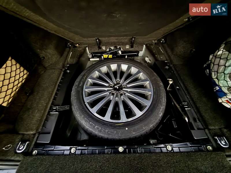 Позашляховик / Кросовер Land Rover Range Rover 2011 в Одесі фото 33 Позашляховик / Кросовер Land Rover Range Rover 2011 в Одесі