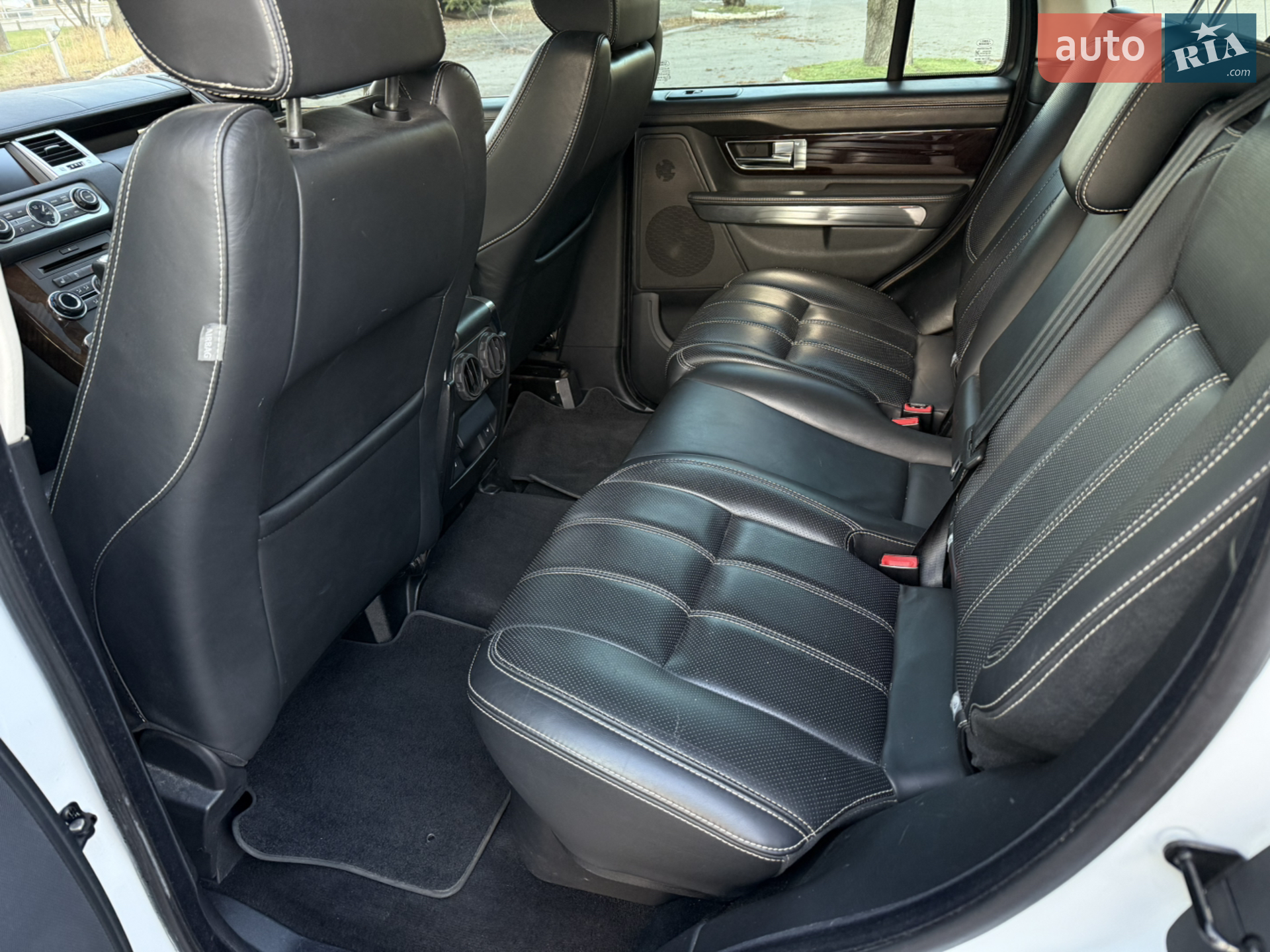 2011 Land Rover Range Rover - мініатюра 14