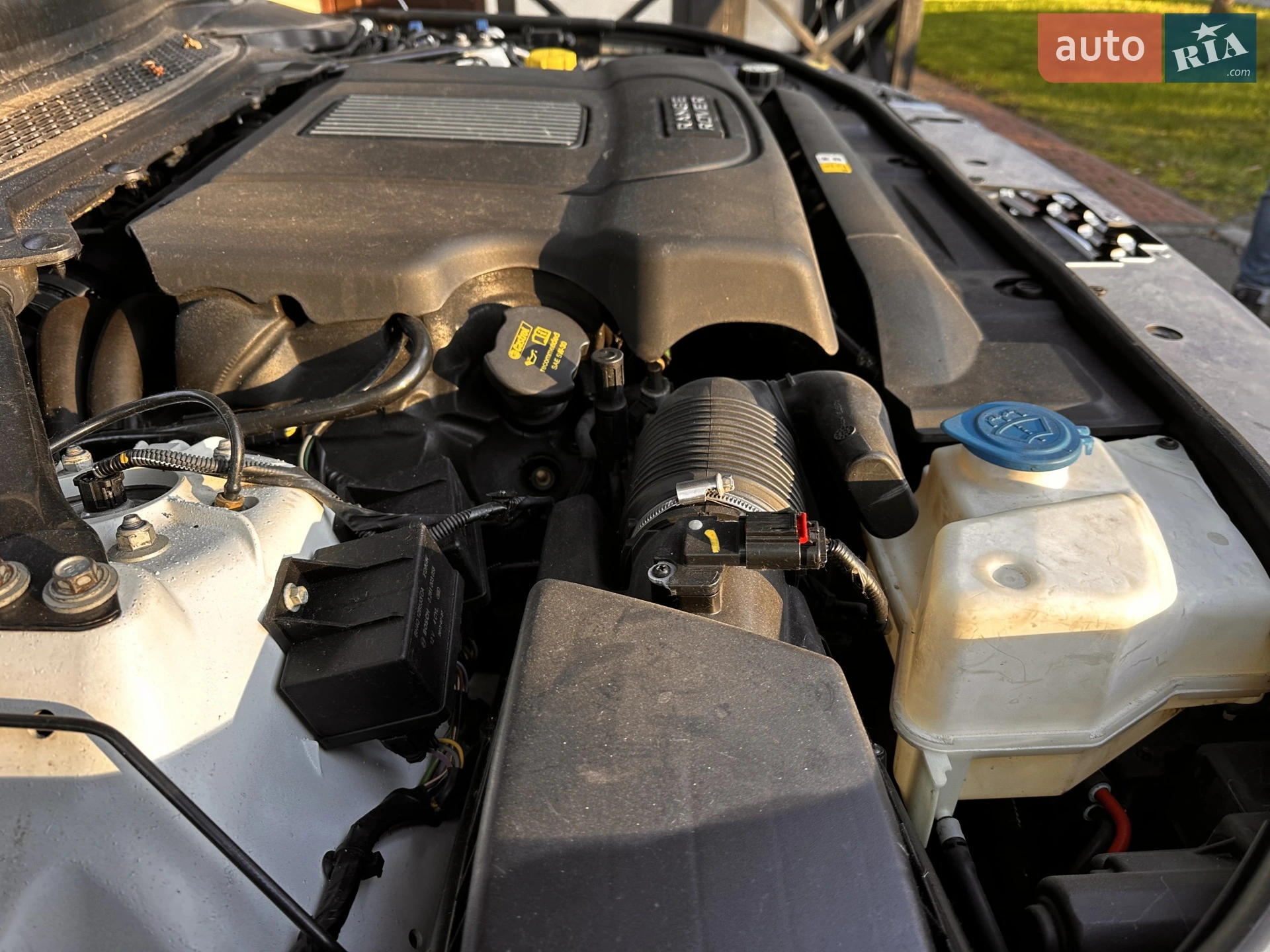 2013 Land Rover Range Rover - мініатюра 28
