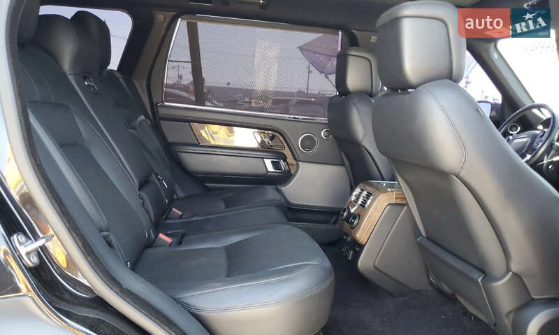 Внедорожник / Кроссовер Land Rover Range Rover 2018 в Львове