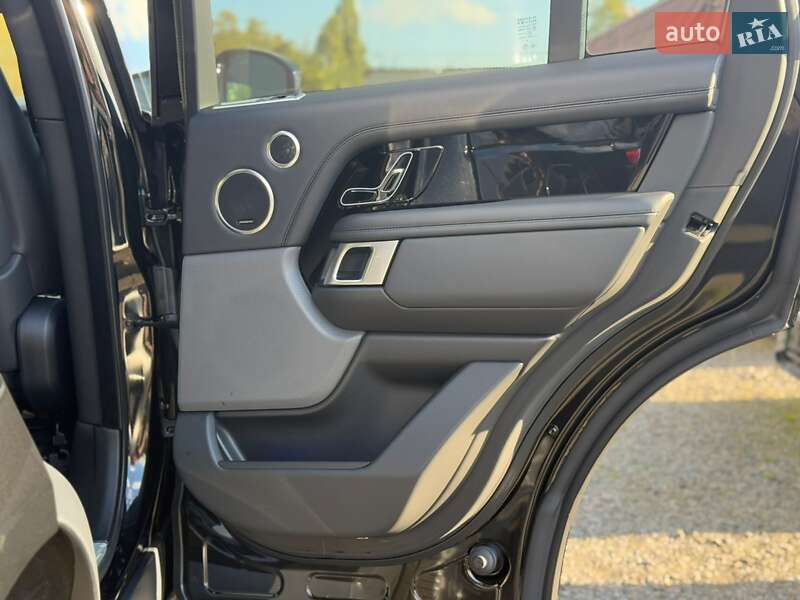 Позашляховик / Кросовер Land Rover Range Rover 2020 в Одесі фото 40 Позашляховик / Кросовер Land Rover Range Rover 2020 в Одесі