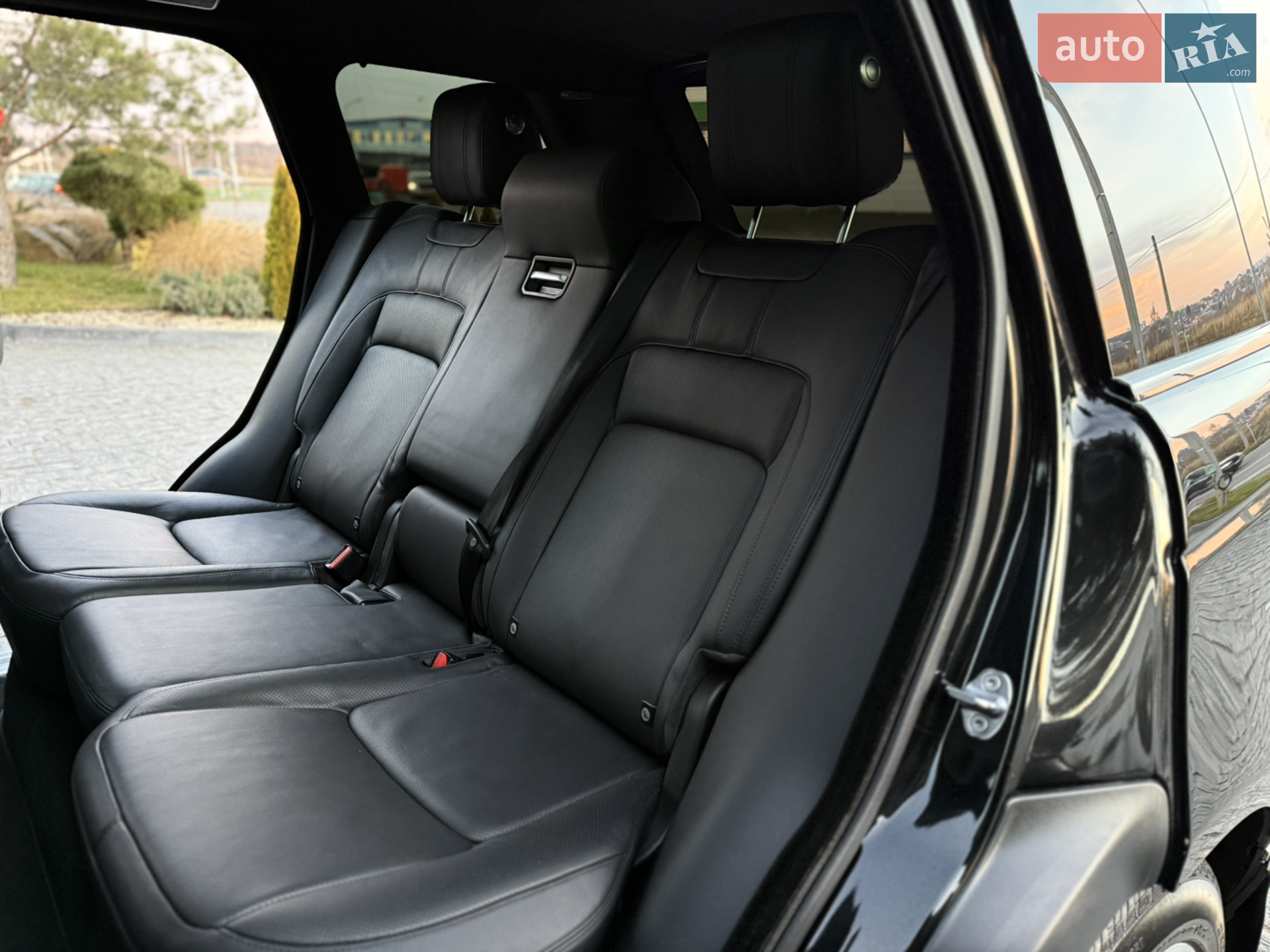 2018 Land Rover Range Rover - мініатюра 35