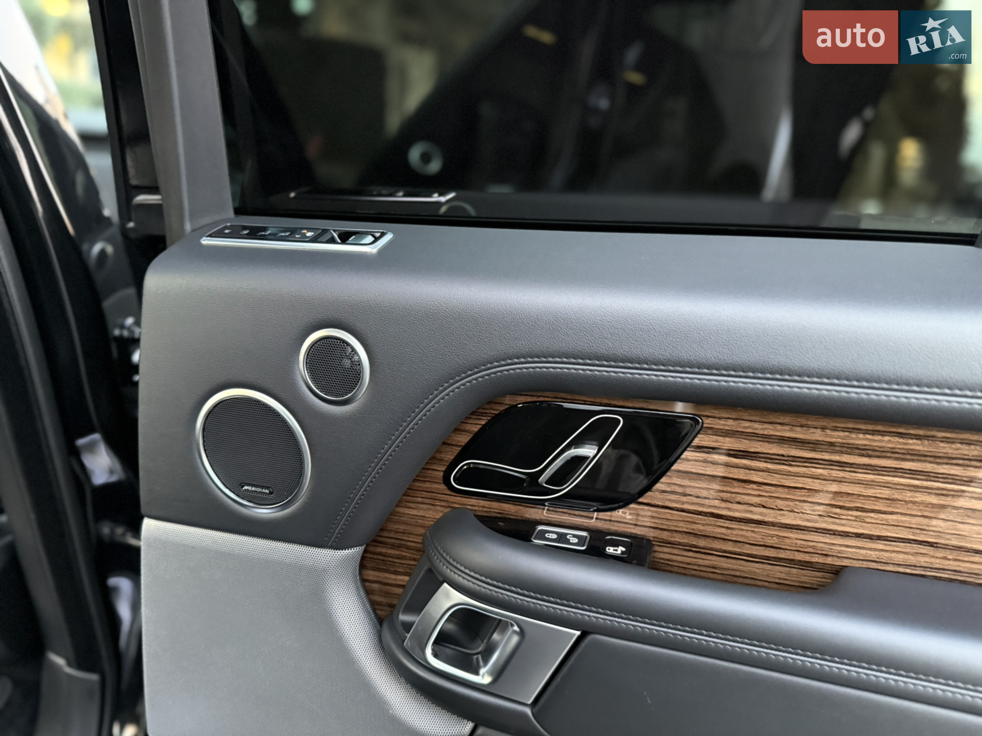 2018 Land Rover Range Rover - мініатюра 43