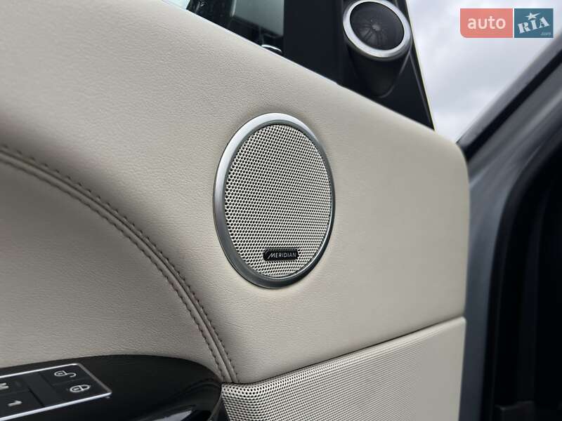 Внедорожник / Кроссовер Land Rover Range Rover 2015 в Киеве