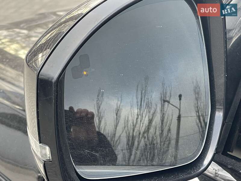 Внедорожник / Кроссовер Land Rover Range Rover 2014 в Днепре