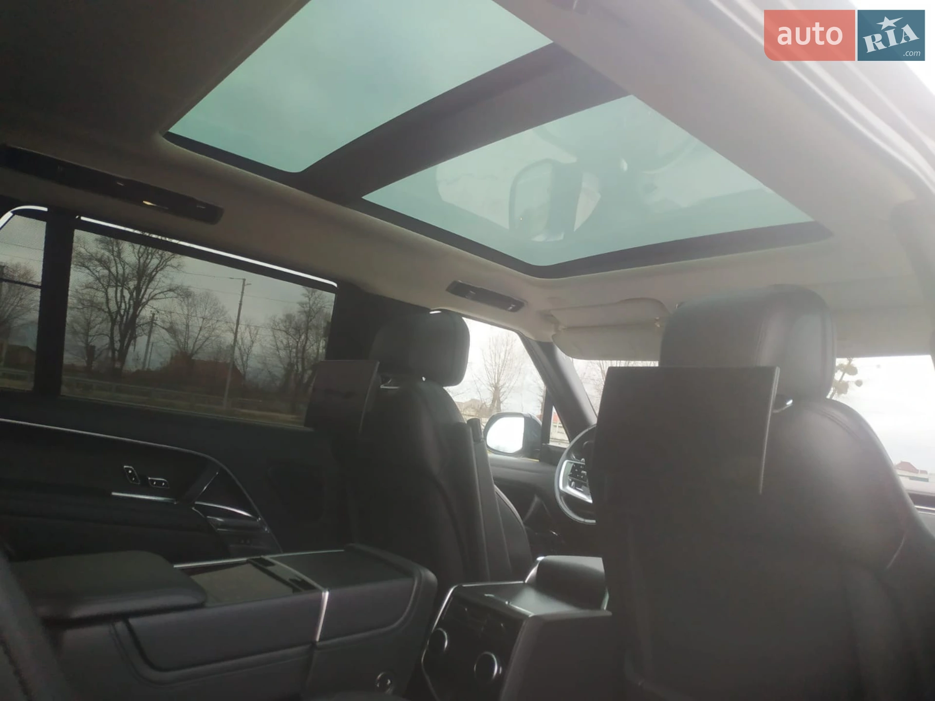2023 Land Rover Range Rover - мініатюра 18