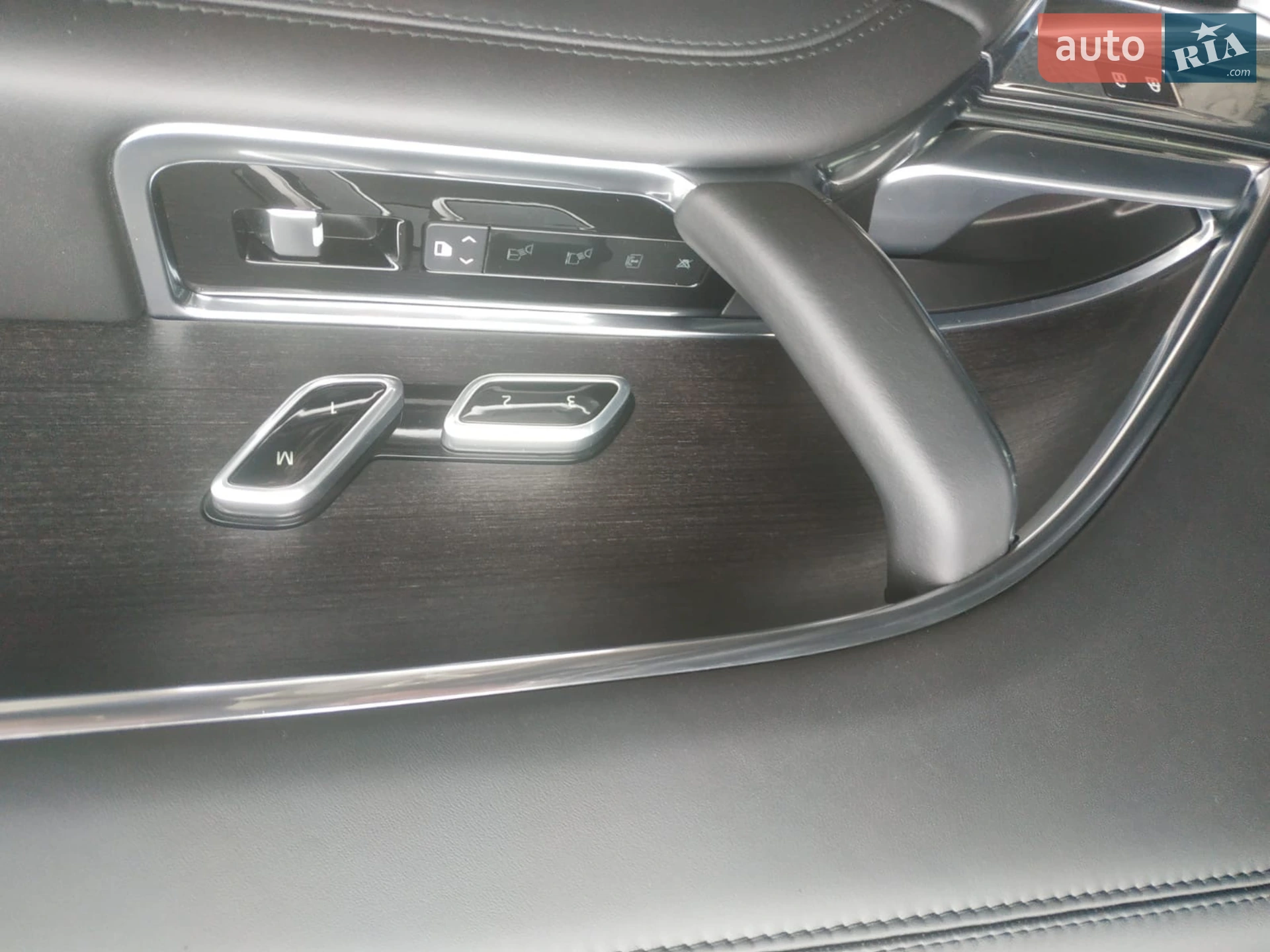 2023 Land Rover Range Rover - мініатюра 22