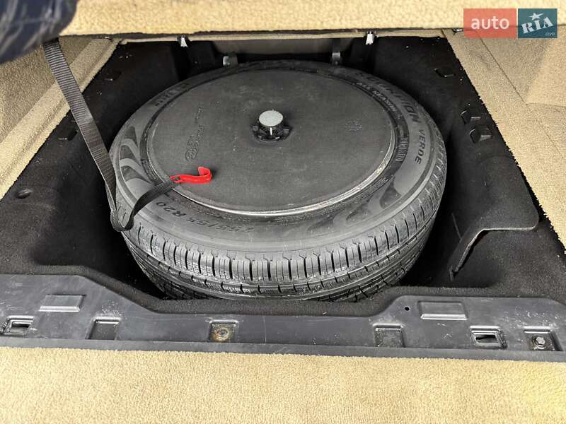 Внедорожник / Кроссовер Land Rover Range Rover 2016 в Львове