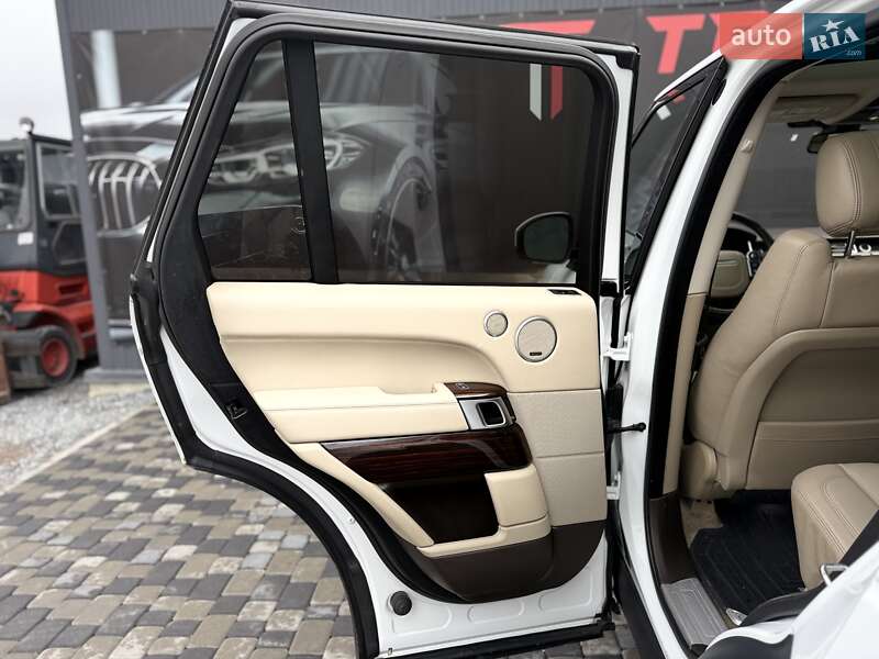 Внедорожник / Кроссовер Land Rover Range Rover 2016 в Львове