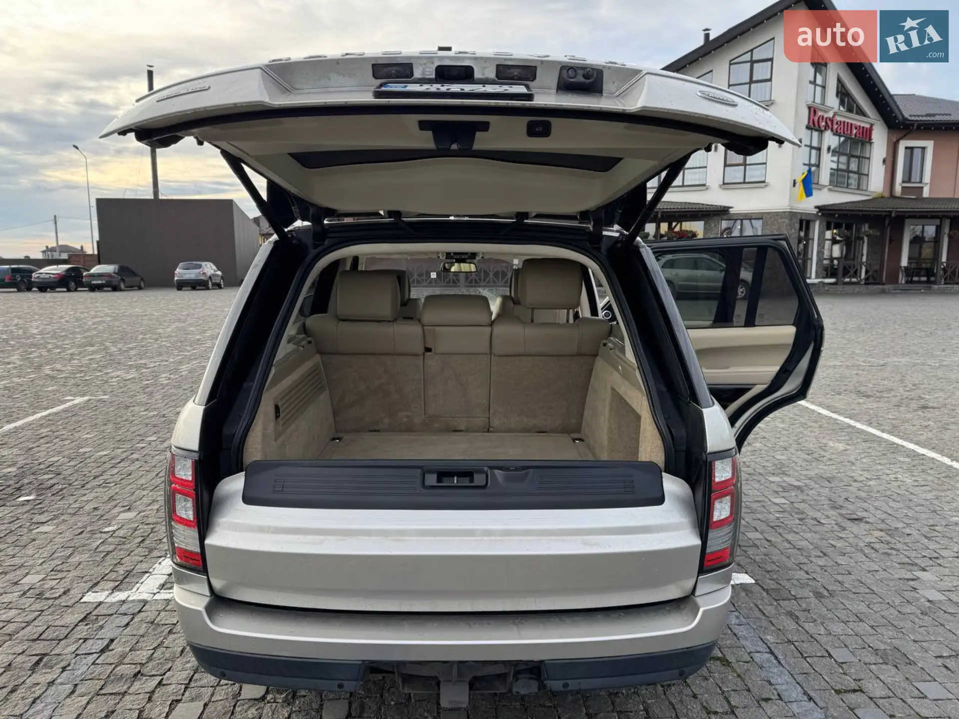 Land Rover Range Rover 2015 VIN SALGS2KF1GA270499 фото оголошення 11 з 23