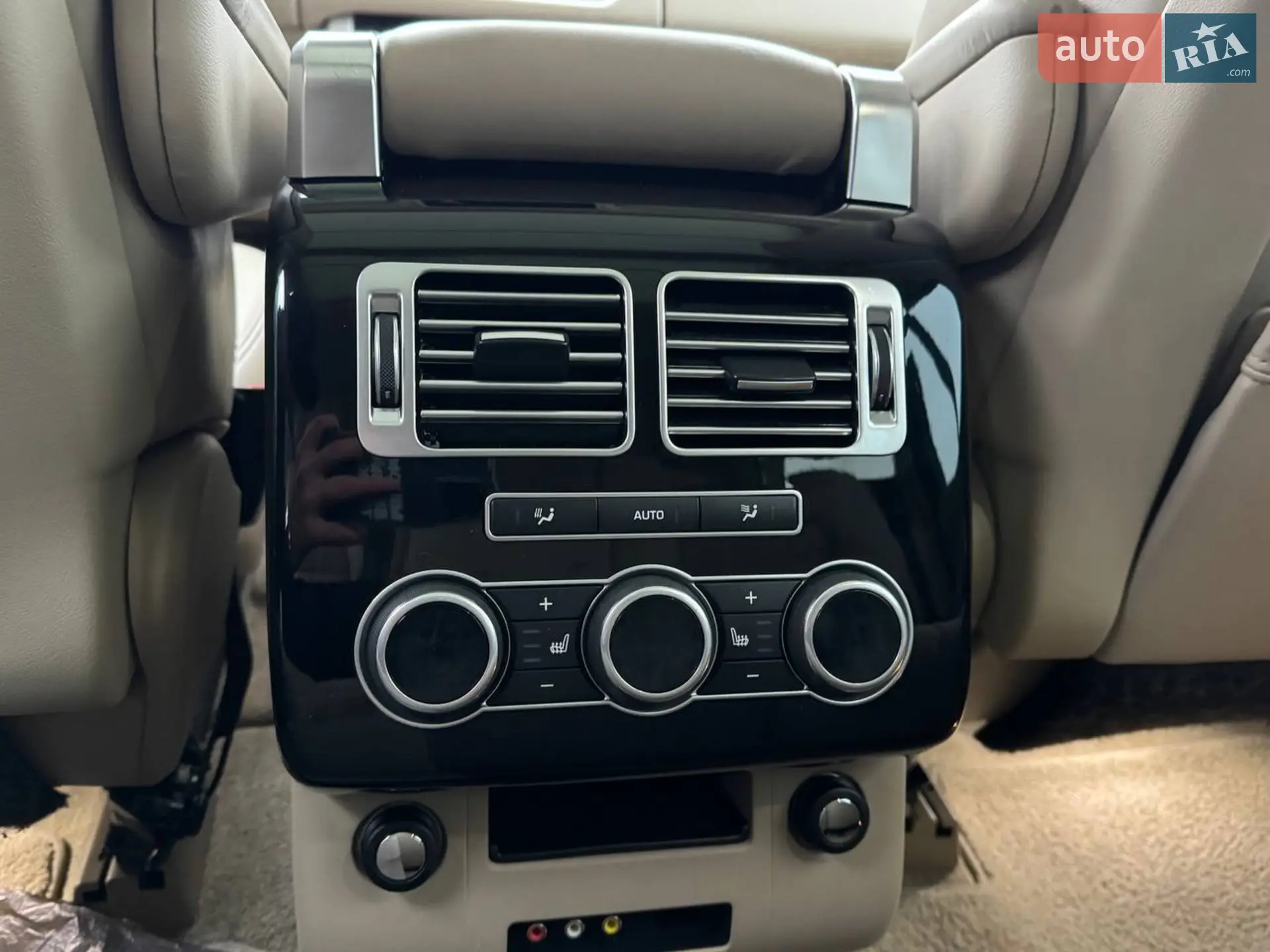 Land Rover Range Rover 2015 VIN SALGS2KF1GA270499 фото оголошення 20 з 23